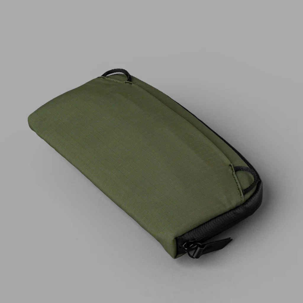 POUCH PENERBANGAN ALPAKA