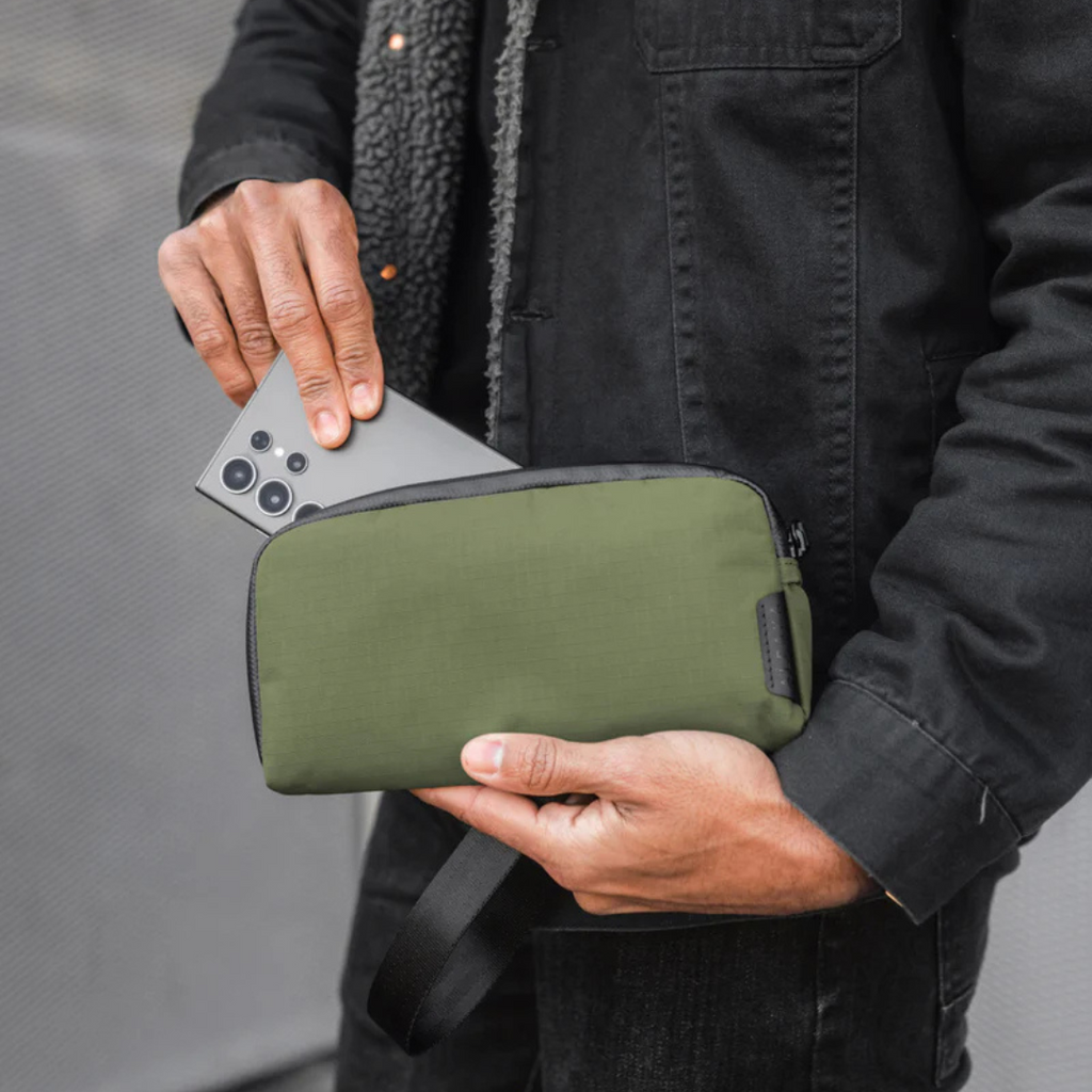 POUCH PENERBANGAN ALPAKA