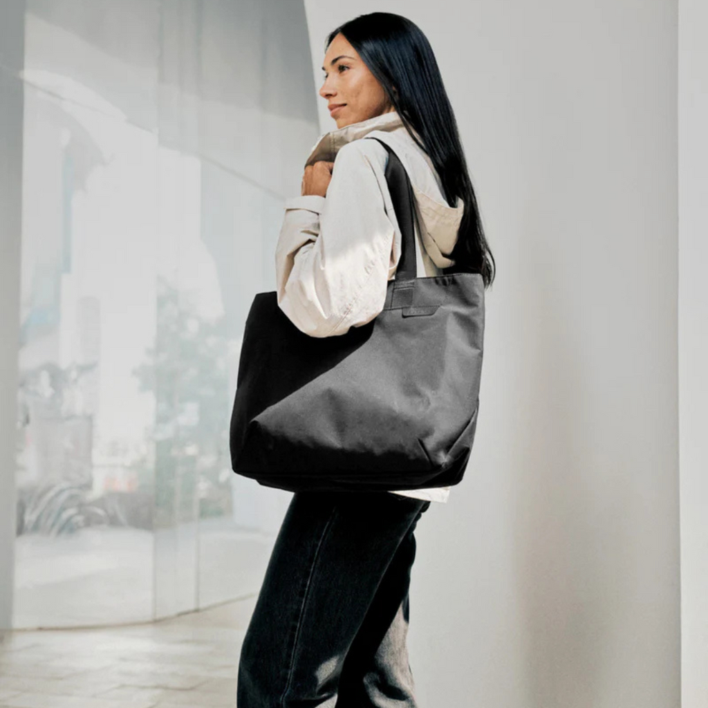 ALPAKA Elements Tote (M) - Black 210D