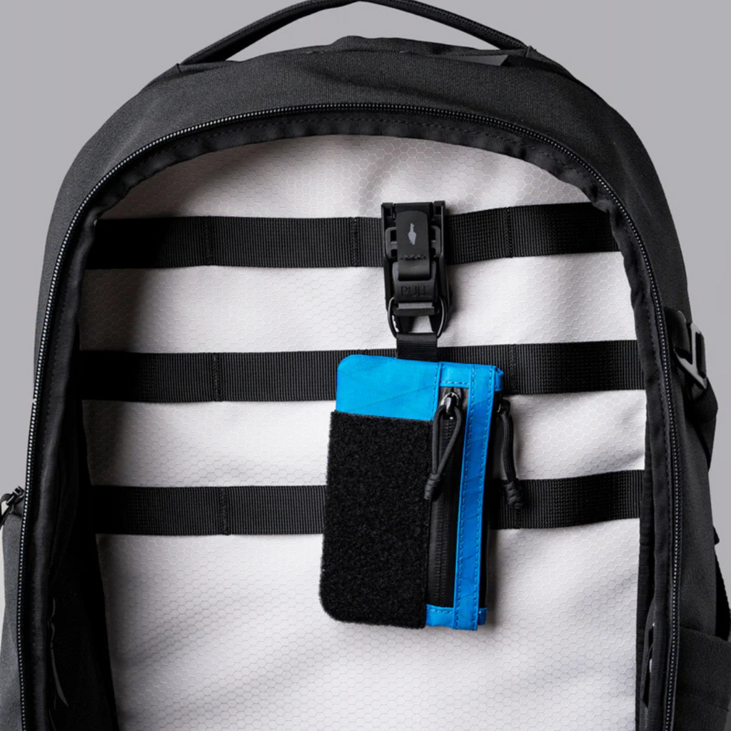 Tote Metro ALPAKA - Hitam 210D