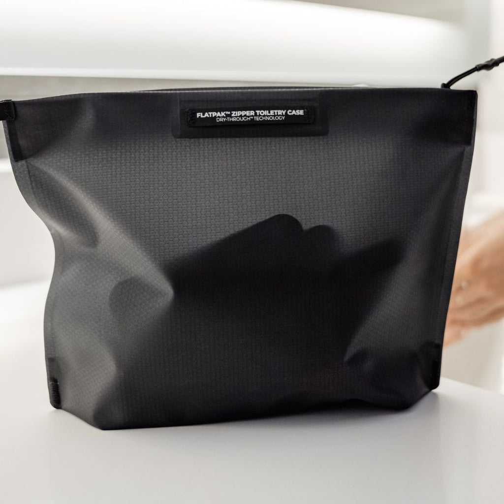 MATADOR FLATPAK TOILETRY CASE - ARANG 